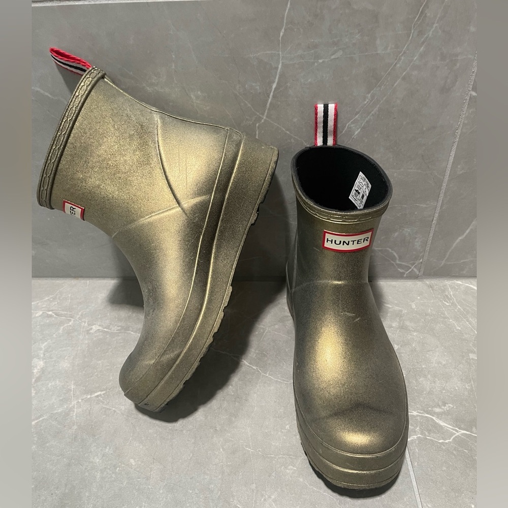 Hunter Metallic Gold Short Rain Boots with Striped Pull Tabs - Picture 2 of 10